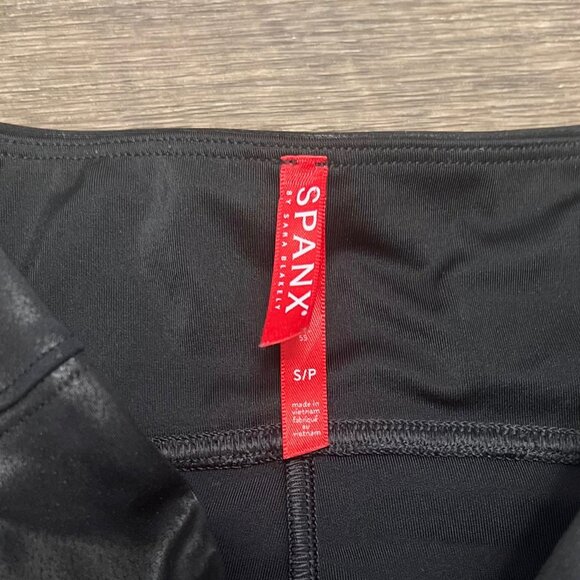 SPANX Shape Faux Leather Leggings Black Size Small - Picture 4 of 5